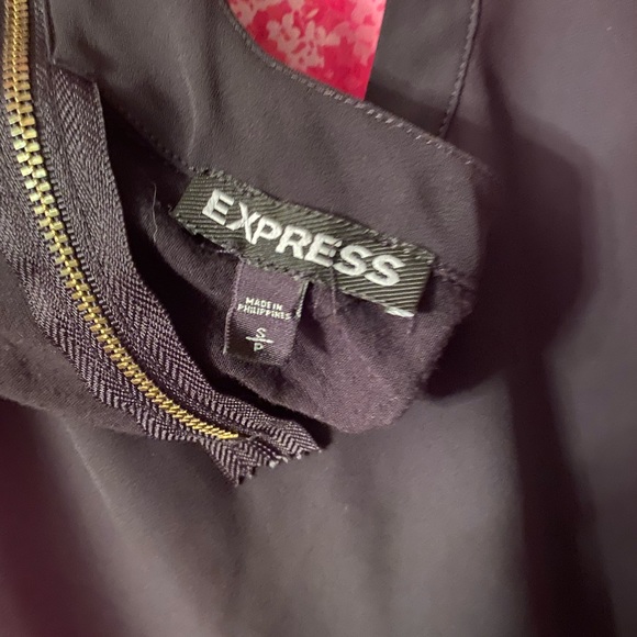 💜🙋‍♀️Express Black Woman’s Top Size SP - Picture 5 of 6